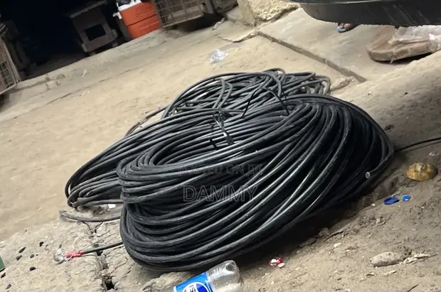 Kabel Na Lantarki Mai Laushi Baƙi - Copper, 4mm² - 1