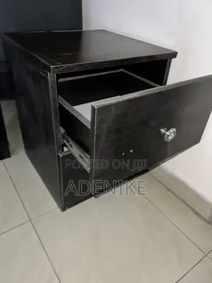 Kayan Ajiya Bakar Kwamfuta Mai Zana Biyu (Used)