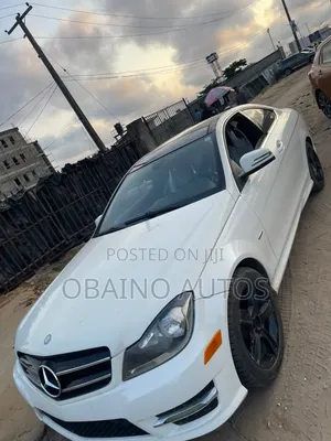 Mercedes-Benz C300 2012 White