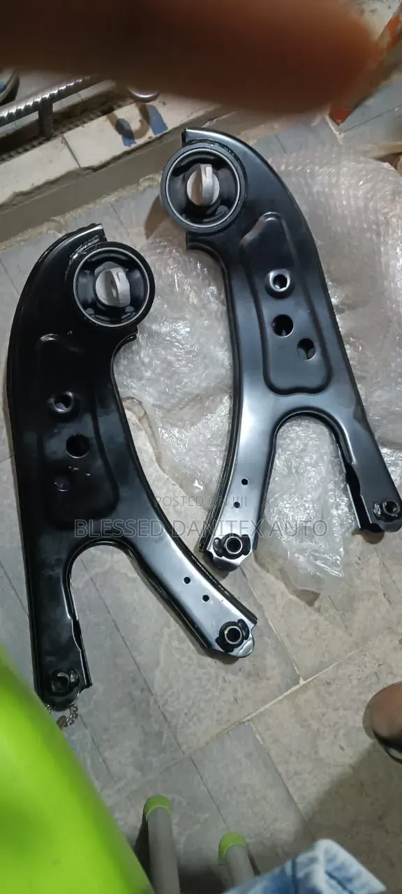 Original Rear Arm for Toyota Highlander (2014-2018) - 1