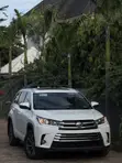 Toyota Highlander XLE 2022 Fari - 4