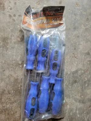 Brand New Screwdriver Set