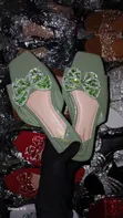 Max Selection Women's Classic Flat Shoes - 1