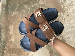 Takalmi Na Hannu Na Suede Ga Maza