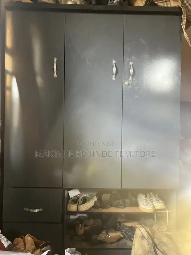 Home Interiors 3-Door Wardrobe - 1