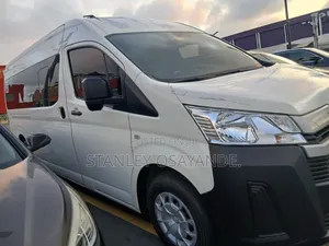 Toyota HiAce 2024 Commuter 16-Seater