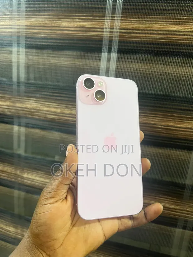 Apple iPhone 15 Plus 128GB Pink - 1