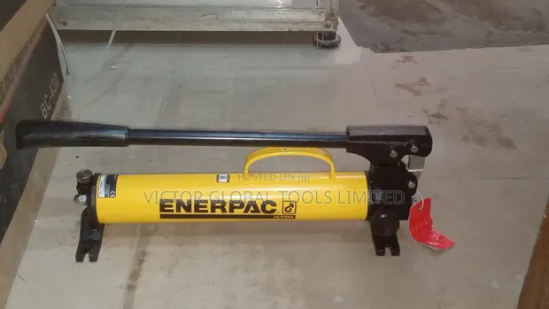 Enerpac P39 Hydraulic Hand Pump - 1