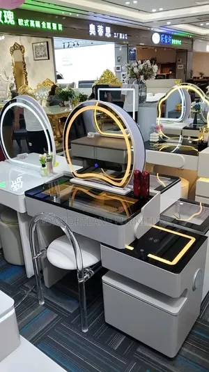 Vanity Table/Dresser mai LED Light & Bluetooth