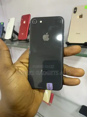 Apple iPhone 8 64GB Black