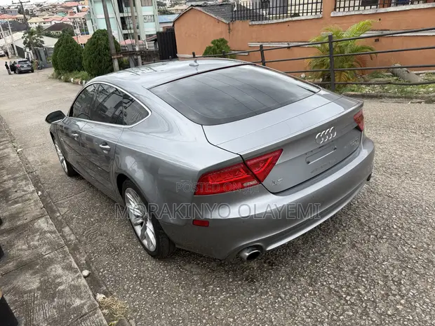 Audi Q7 V12 TDI 2012 Gray - 1