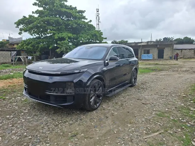 Li Auto L9 1.5 Hybrid AWD 2025 Baki - 1