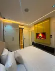 Smart 2-Bedroom Shortlet tare da Pool, Gym & PS5 a Lekki Phase 1 - 5