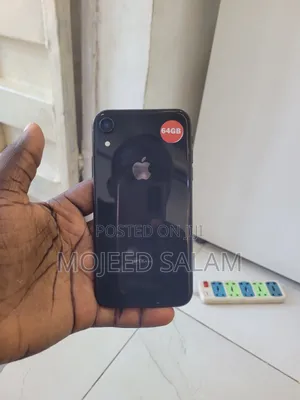 Apple iPhone XR 64GB Black (UK Standard)