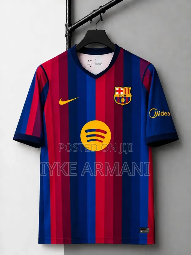 FC Barcelona Home & Away Kits - 1