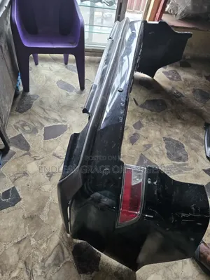 Cikakken Baya Bumper na Lexus GX460 (2015-2018)