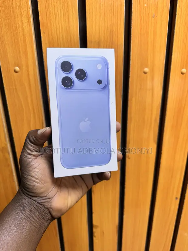 New Apple iPhone 18 Pro 256GB Blue - 1