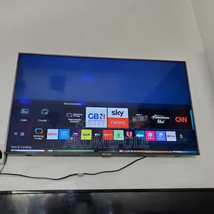 Samsung Smart TV 43-Inch 4K Na Hannu