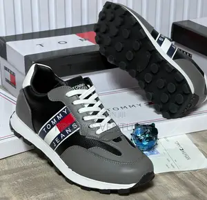 Takalmi Mai Inganci na Maza na Tommy Hilfiger