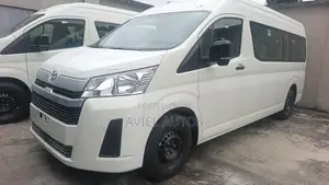 Sabon Toyota Grand HiAce 2002 Fari