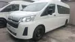 Sabon Toyota Grand HiAce 2002 Fari - 2