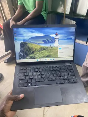 Dell Latitude 7410 Laptop - 16GB RAM, 256GB SSD, i5