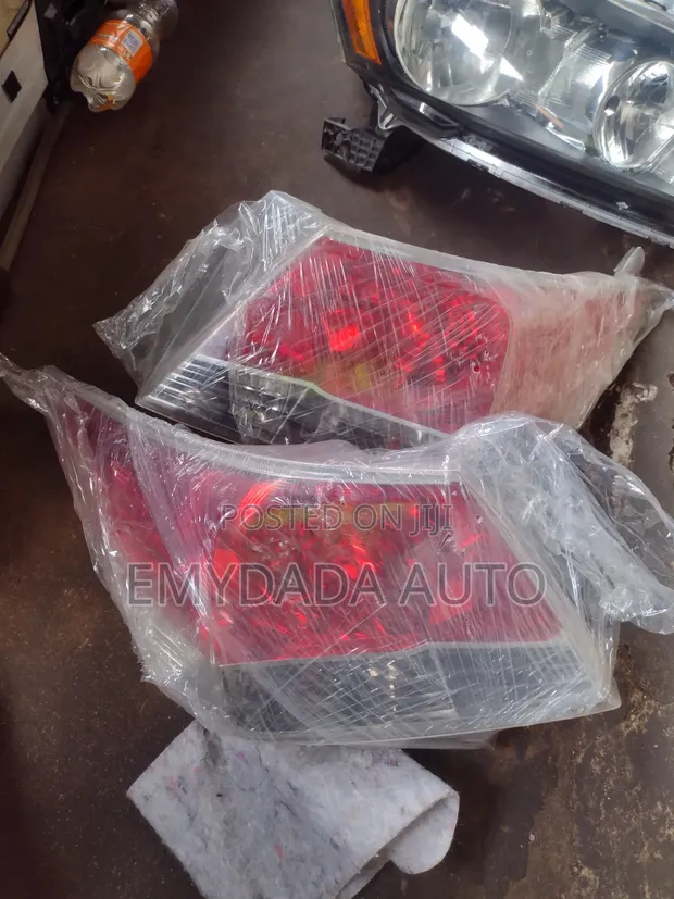 Honda Accord 2018 Headlight (Used) - 1