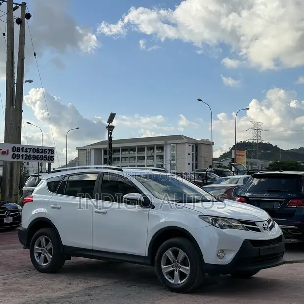 2015 Toyota RAV4 4WD Foreign Used - 1