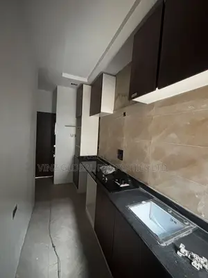 Sabon Gidan Gyara 2-Bedroom A Ajah Don Hayarwa