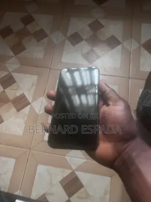 Apple iPhone 11 64GB