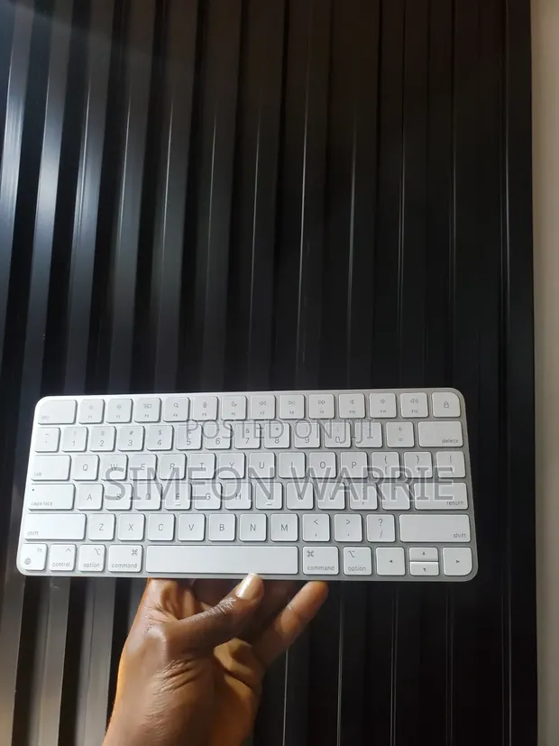 Apple Magic Keyboard 2 Mini - 1