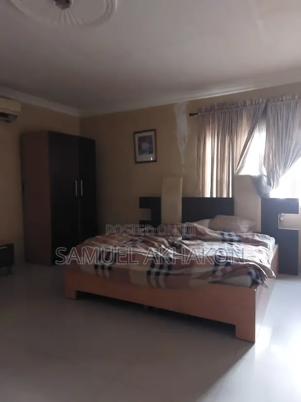 13-Room Hotel with 2 Staff Rooms & Guest Chalet - 1