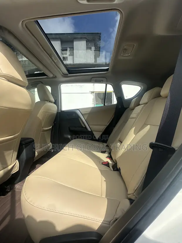 Toyota RAV4 2014 White - 1
