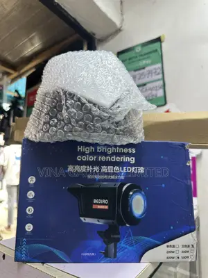 Bediro Fitilar Stage (LED) tare da Tripod