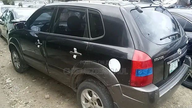 2007 Hyundai Tucson Limited 4x4 SUV - 1
