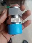 1" HY-LOK NPT Straight Connector - 1