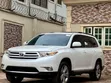 2013 Toyota Highlander SE 3.5L 4WD White - 1