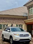 2013 Toyota Highlander SE 3.5L 4WD White - 3