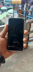 Apple iPhone XR 128GB White - 1