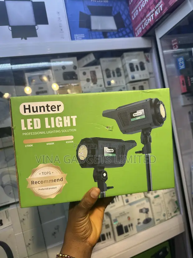 Hunter K400 Professional LED Light - 1