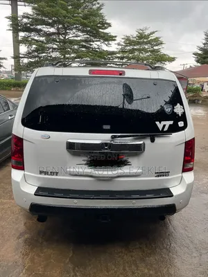 2012 Honda Pilot Touring w/RES/Navi 4WD
