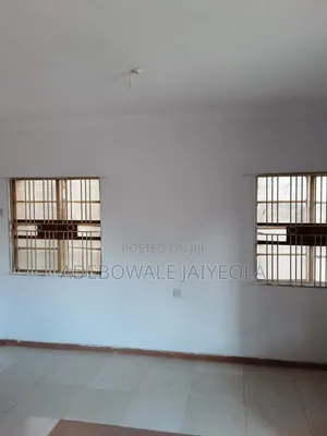 3-Bedroom Block of Flats don haya a Egbeda