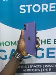 Apple iPhone 12 64GB Purple (Amfani da aka yi a UK) - 4