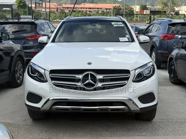 2018 Mercedes-Benz GLC-Class White - 1