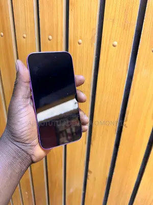 Apple iPhone 16 128GB Pink (Amfani da a UK)