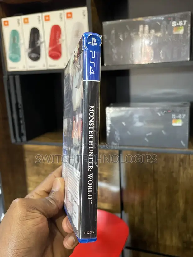 Monster Hunter: World - PS4 (Used) - 1