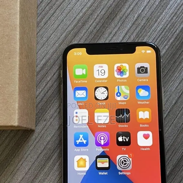 Apple iPhone X 64GB Fari - 1