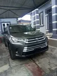 2019 Toyota Highlander - Foreign Used - 3