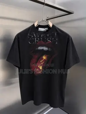 Quality Round Neck Graphic Tees