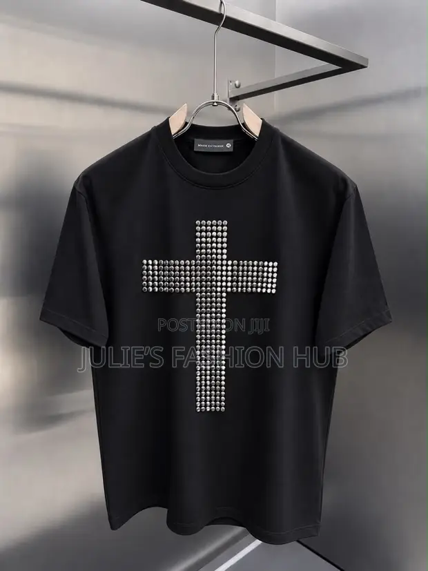 11Kn Original Graphic Round Neck Top - 1